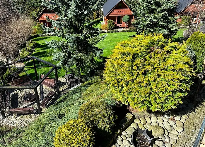 Spacerowa Lux 쿠도바-즈루이